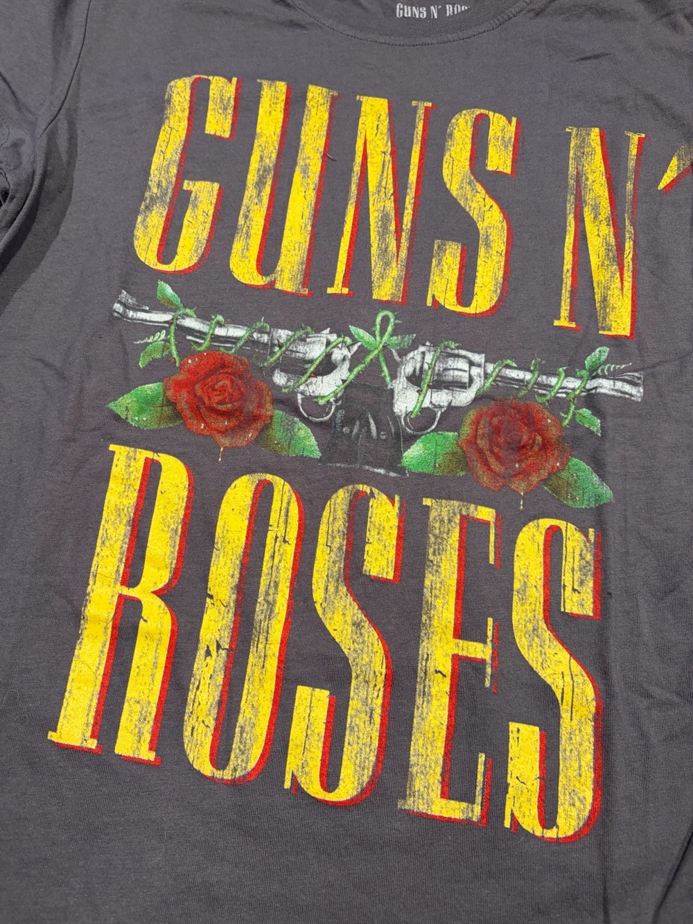 Guns and Roses shirt - Picture 2 of 3